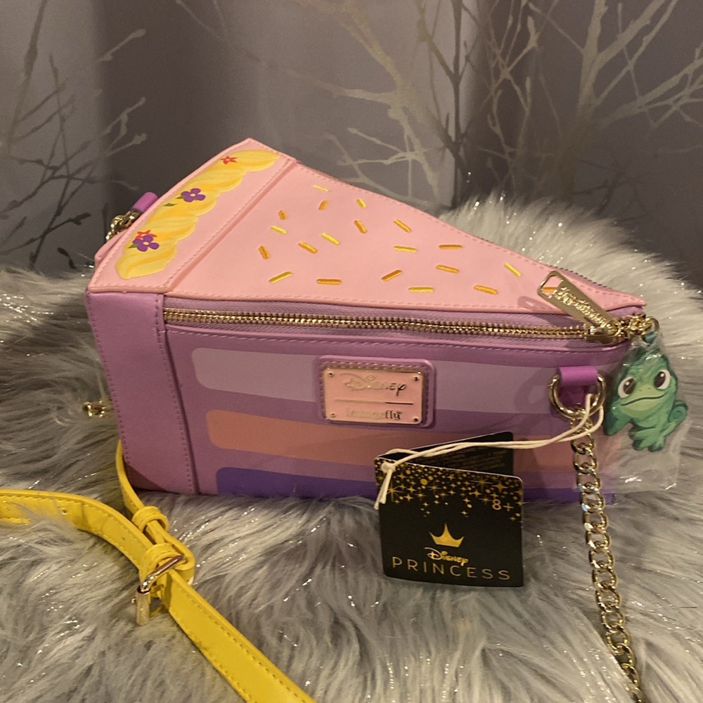BNWT LOUNGEFLY TANGLED Princess Rapunzel Purple Bow Crossbody Bag
